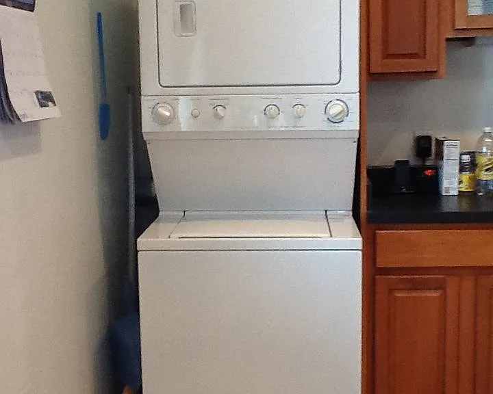201 N Davis Ave — Photo 9