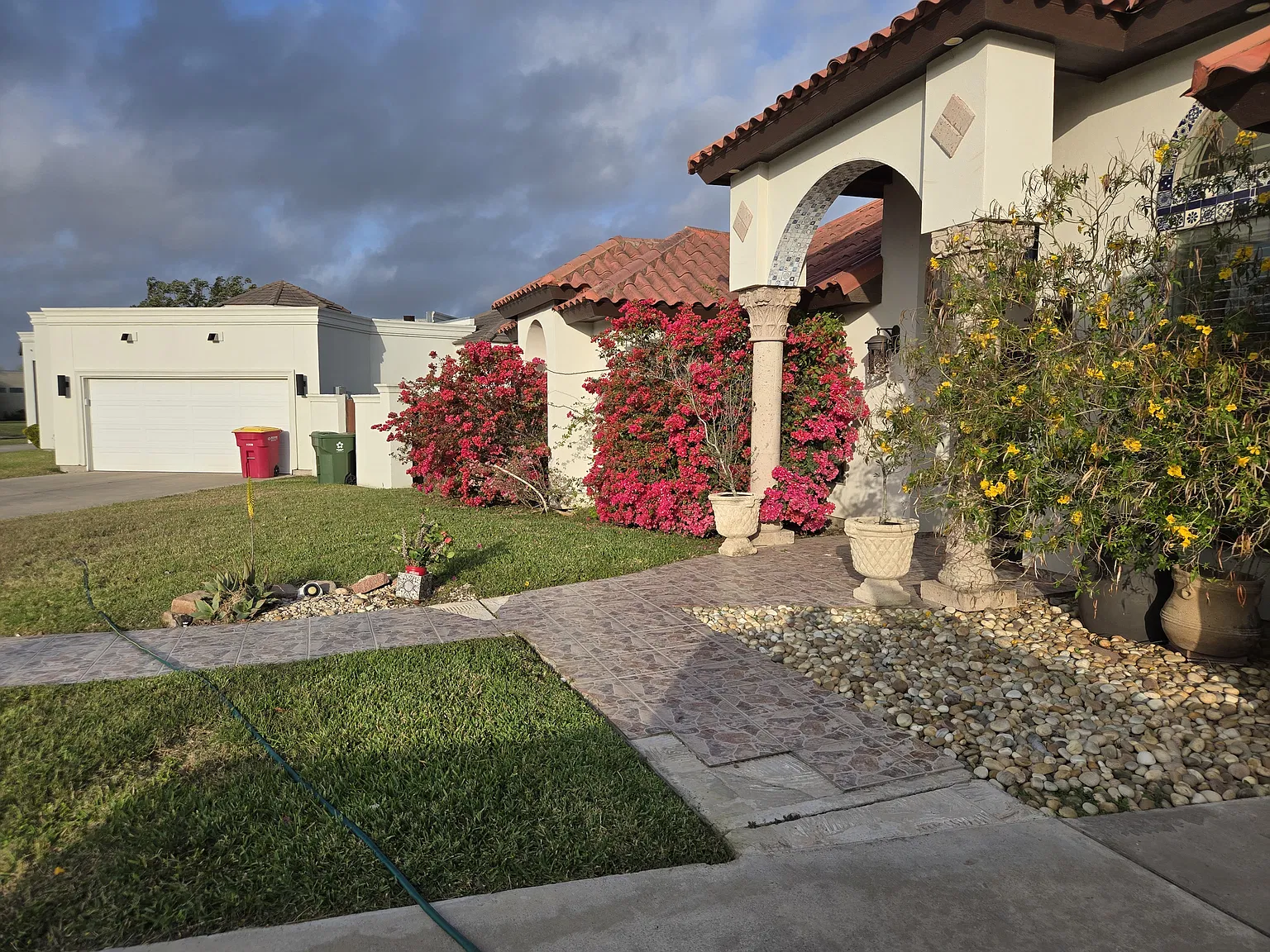4 bed, 2091 sqft, $2,695 — Photo 4