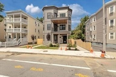 3915 Washington St #5, Roslindale, MA, 02131