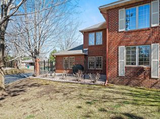 1902 Hunter Hill Rd, Hudson, WI 54016