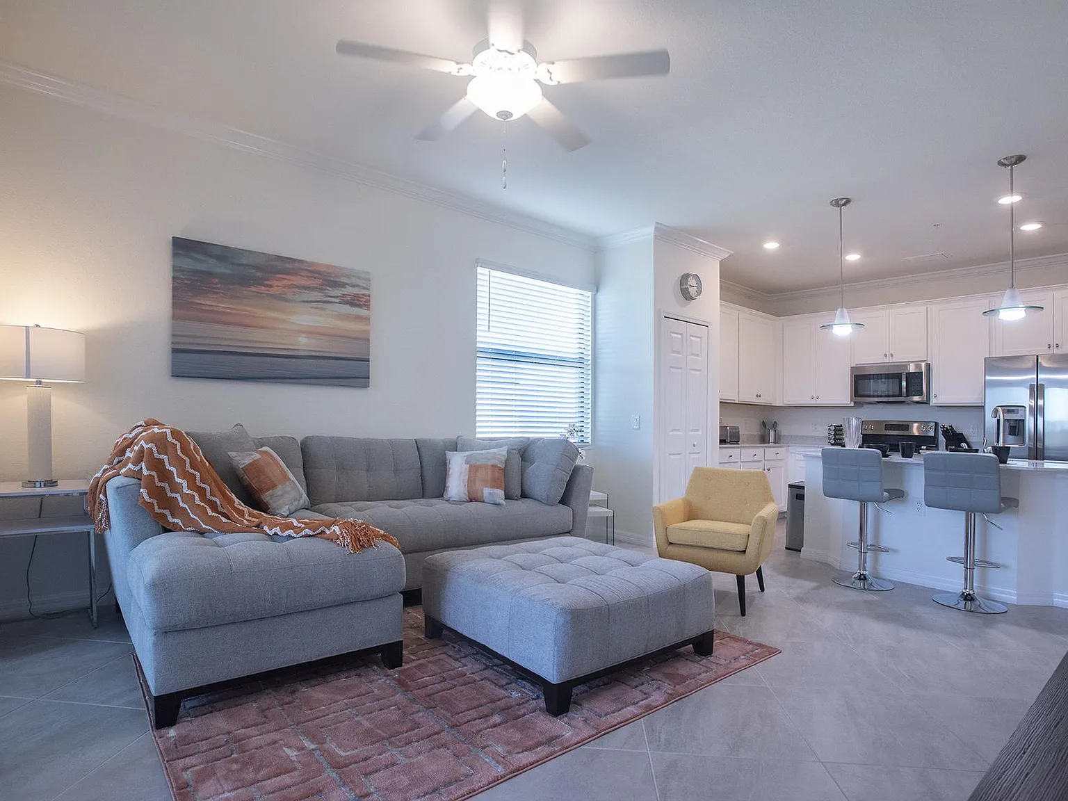 3 bed, 1284 sqft, $2,800 — Photo 1