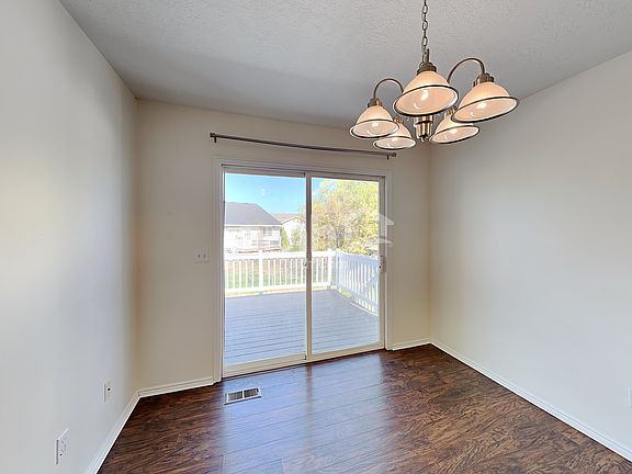 4th image of 5069 S Vista Dr