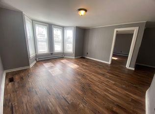 42 Laurel St, Newport, NH 03773