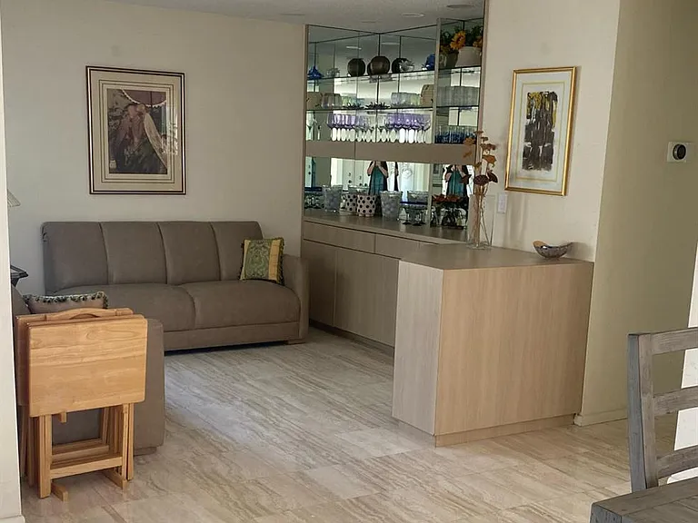 5662 Ainsley Ct — Photo 18