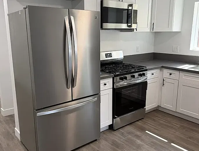 1 bed, 1780 sqft, $1,350 — Photo 4