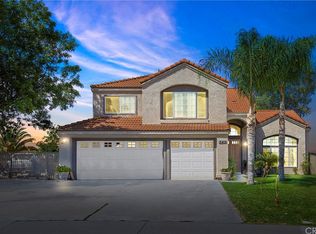 740 Periwinkle Ln, Perris, CA 92571