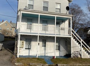 22 Rocket St APT 2, Westerly, RI 02891