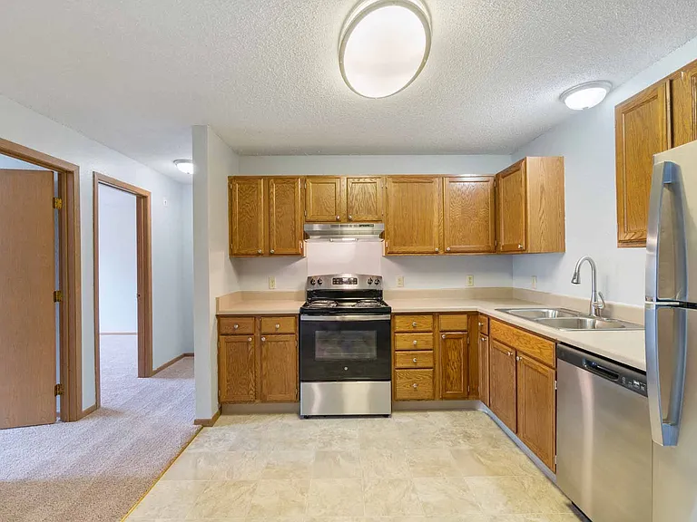 Dove Tree Apartments, Elk River, MN