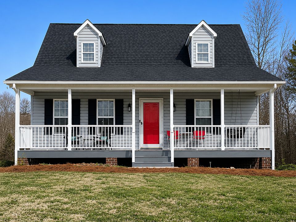 1st image of 4 Country Manor Dr