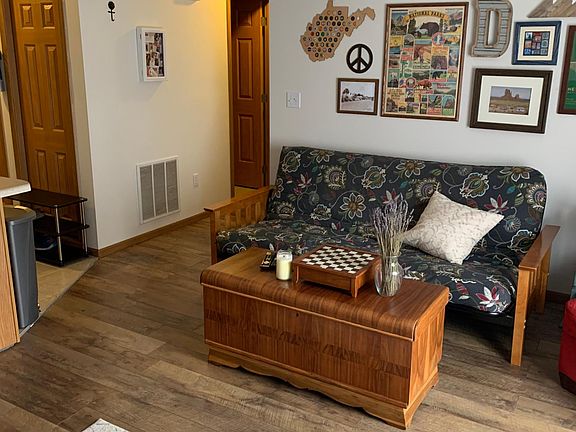 4th image of 231 Creekside Dr #231
