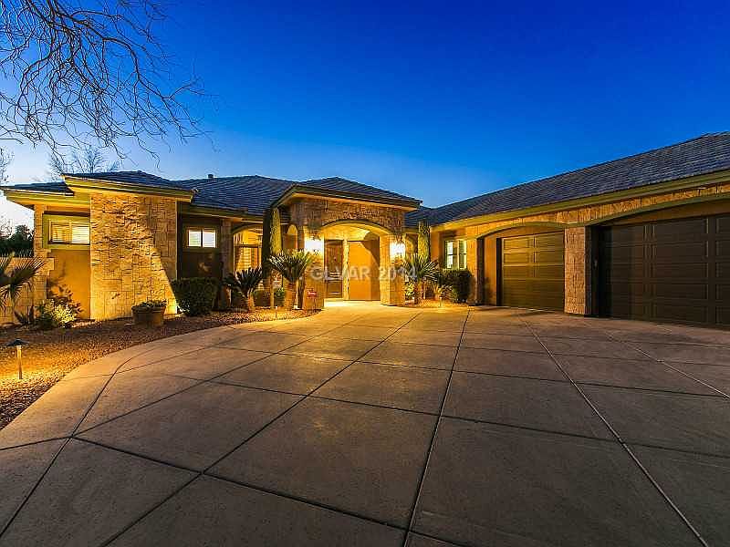 1st image of 3025 Rosanna St