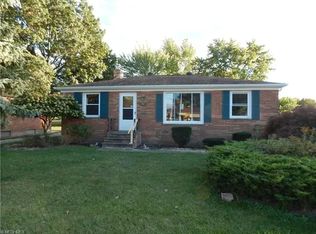 11021 Ronald Dr, Parma, OH