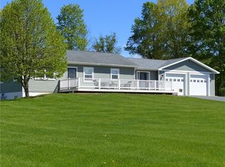 753 Dinehart Cross Rd, Middlesex, NY 14507