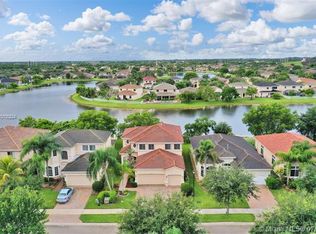 19264 SW 60th Ct, Fort Lauderdale, FL 33332