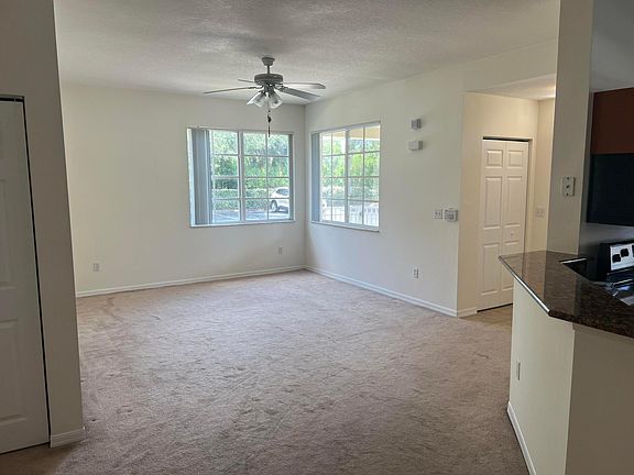 5th image of 1627 SE Pomeroy Street