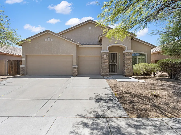 8349 W Andrea Dr — Photo 1
