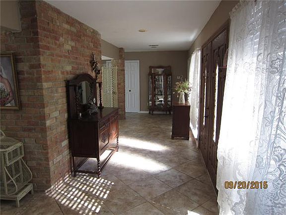 3rd image of 1416 Ginger Ct