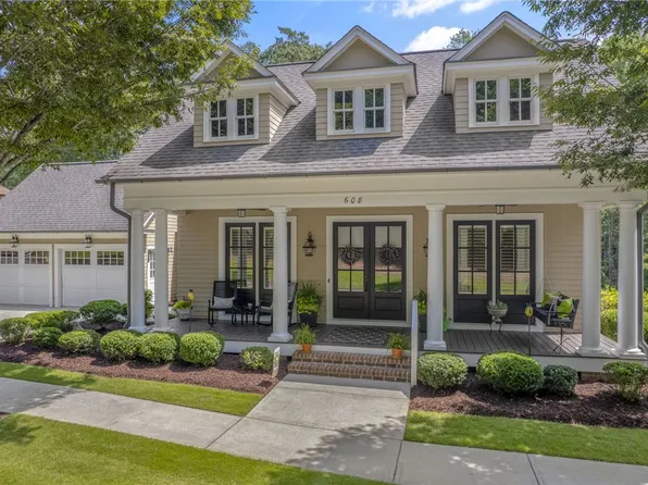 608 Thurmond Ln, Clemson, SC 29631