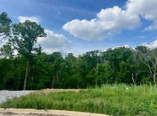 3056 Forrest Hill Ct, Hiawatha, IA 52233