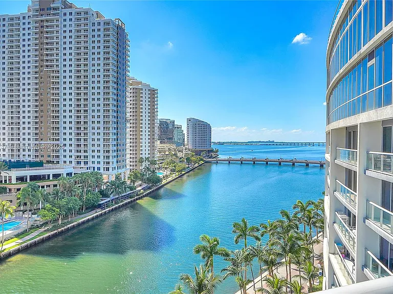 465 Brickell Ave #1001 — Photo 38