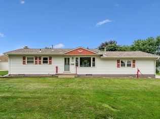 1831 Lorraine Ave, Waterloo, IA 50702