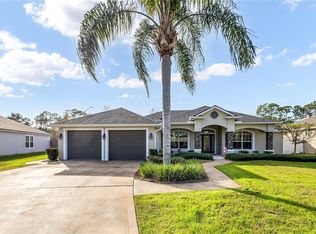 24 Point Of Woods Dr, Palm Coast, FL 32164
