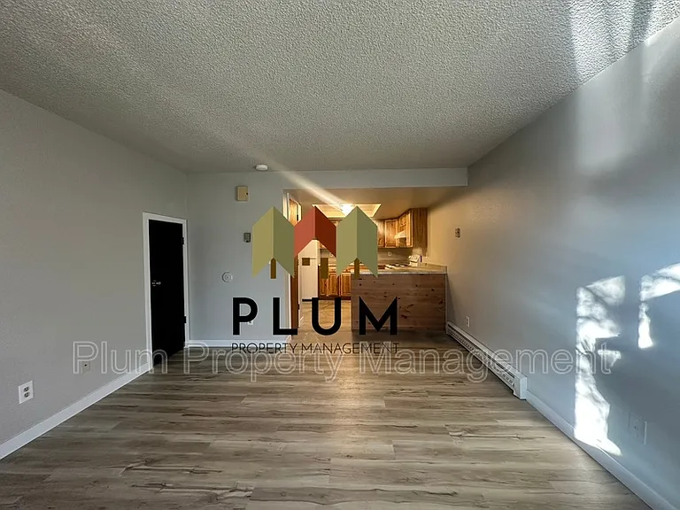 809 Bulwer St #D — Photo 1