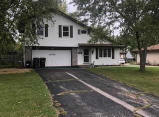 6740 Whitewater St, Racine, WI 53402