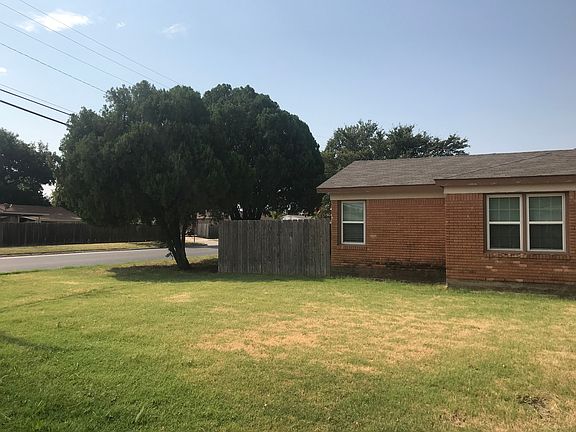 2nd image of 3001 Moffett Ave