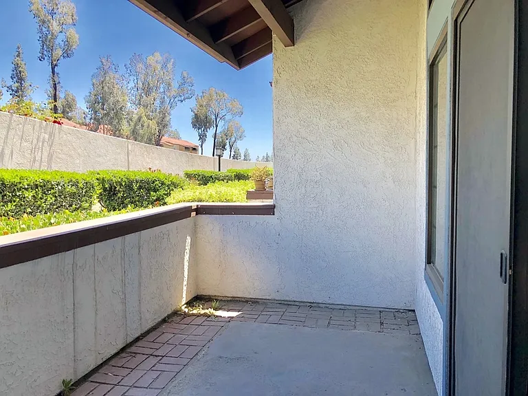 3568 Mission Mesa Way — Photo 2