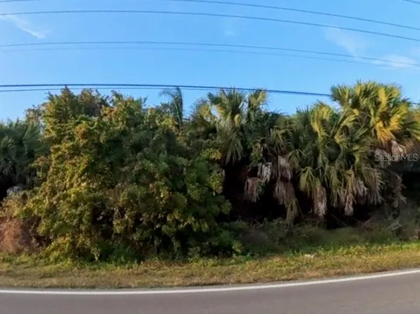 10 SW Paar Dr Lot 10, Pt Saint Lucie, FL 34953
