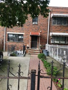 591 Herkimer St, Brooklyn, NY, 11213