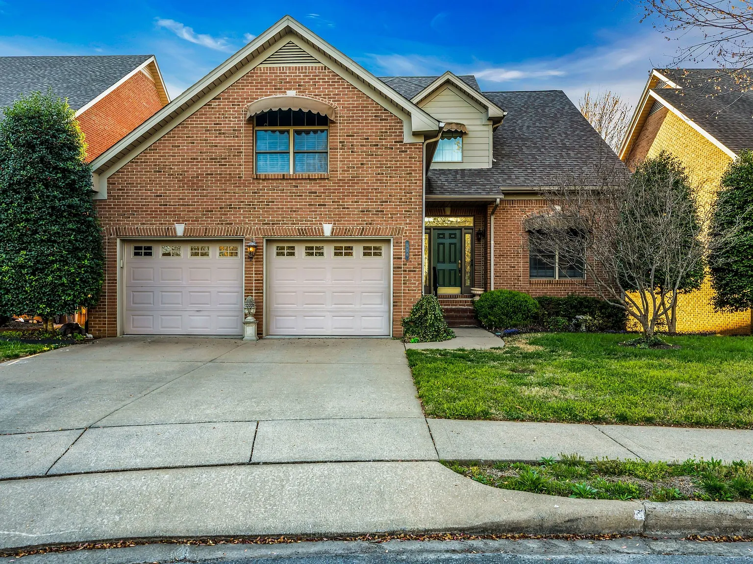 114 Hunt Crest Ct photo 1