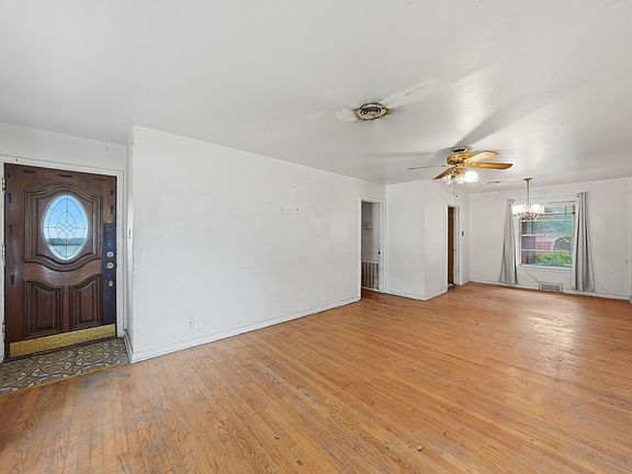 5th image of 3275 S Edgefield Ave