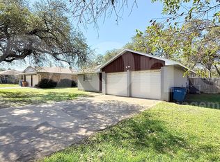 5628 Wagon Train Rd, Austin, TX 78749