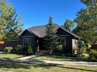 20877 Top Knot Ln, Bend, OR 97701