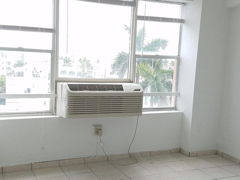 1st image of 820 Washington Ave #705