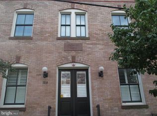 1210 Queen St APT 3, Alexandria, VA 22314