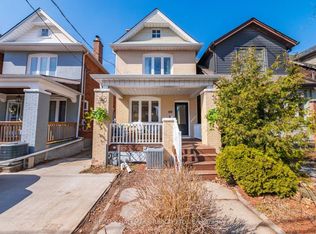 116 Coleman Ave, Toronto, ON M4C 1R1