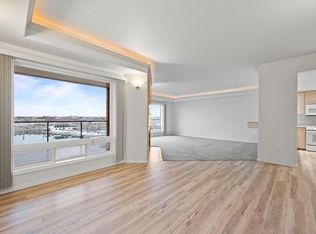 300 Col Point Dr #C-201, Richland, WA
