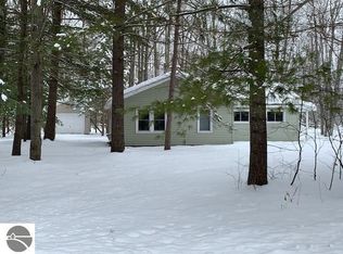 6732 W Goose Lake Rd, Lake City, MI 49651