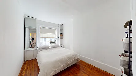 Rented by Bond New York