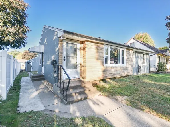1128 6th Ave S, South Saint Paul, MN 55075