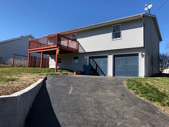 2nd image of 22 Winlock Ave
