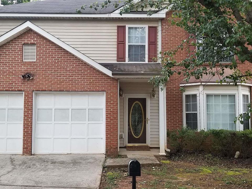 1st image of 4520 Carriage Park Dr