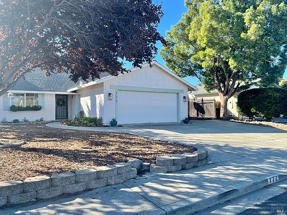 2nd image of 172 Somerville Drive