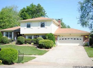 10721 Blackwood Rd, Jeffersontown, KY
