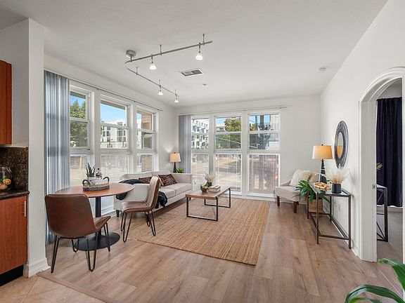 3rd image of 550 Park Blvd Unit 2212