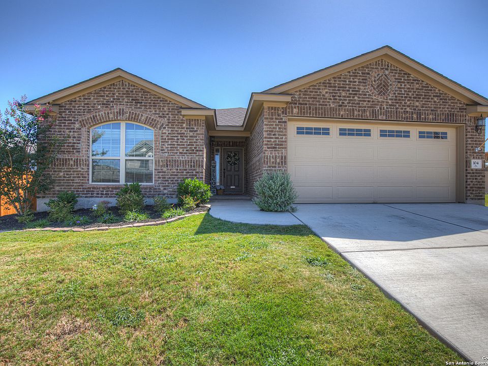 1st image of 104 Cypress Hills Dr