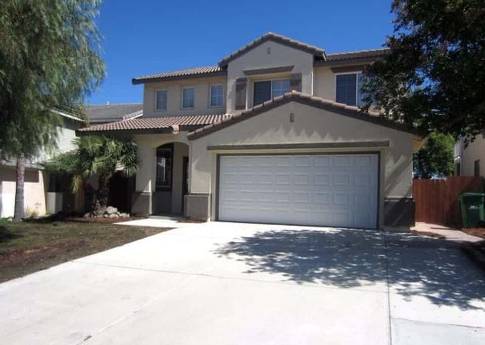 1st image of 39832 Hillsboro Cir